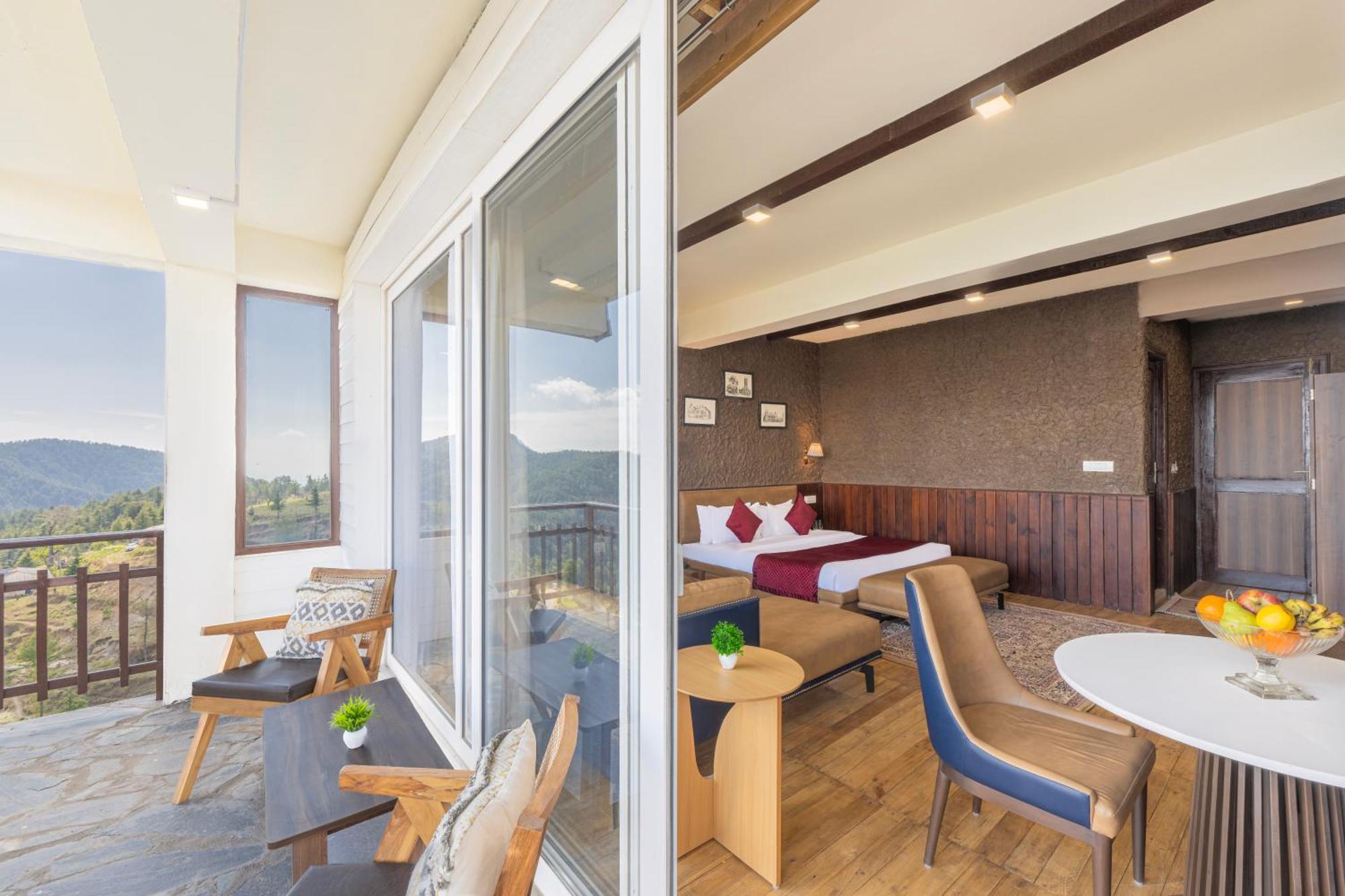 Hotel Wood Winds - A Best Valley View Hotel Shimla Exterior foto
